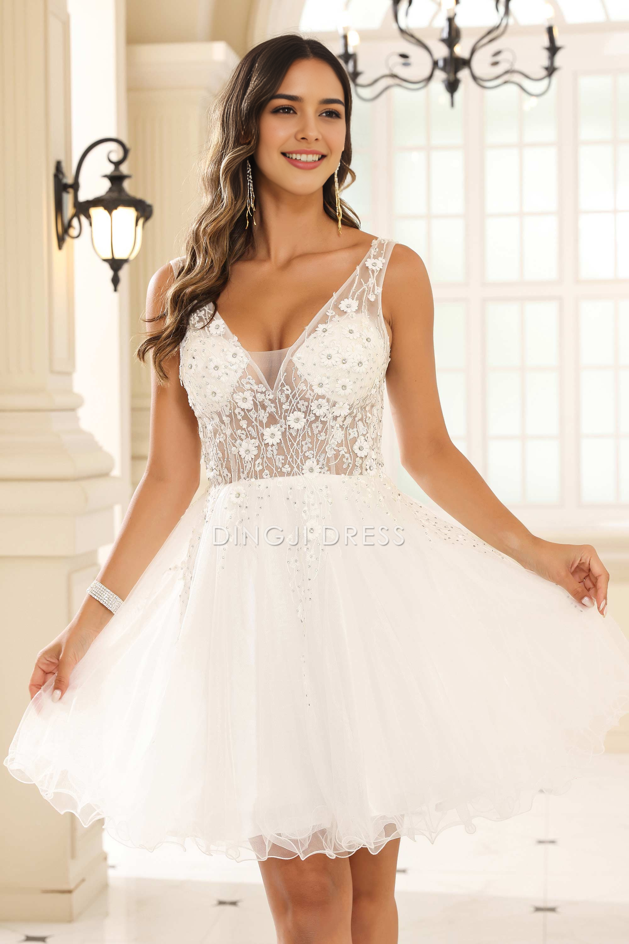 DingJiDress Hot Sale Homecoming Dress Exquisite A-Line V-Neck Sleeveless Applique Tulle Romantic Mini Dress