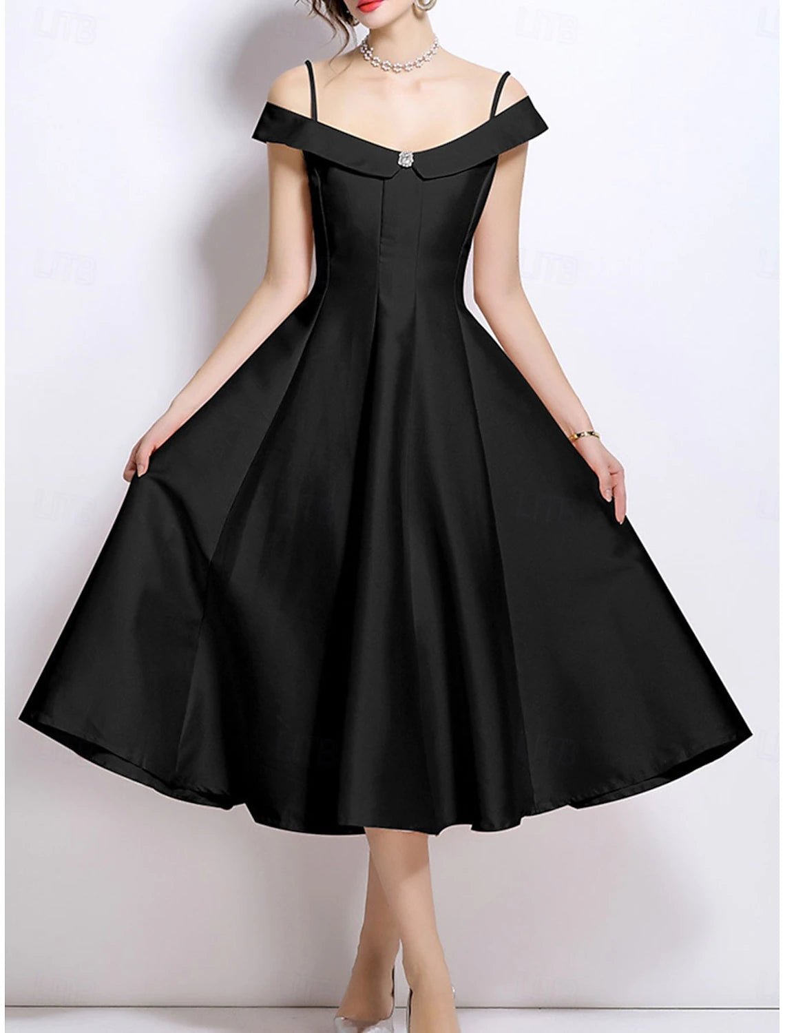 A-Line Party Dresses Elegant Dress Wedding Wedding Guest Tea Length Sleeveless Off Shoulder Polyester Backless with Pleats