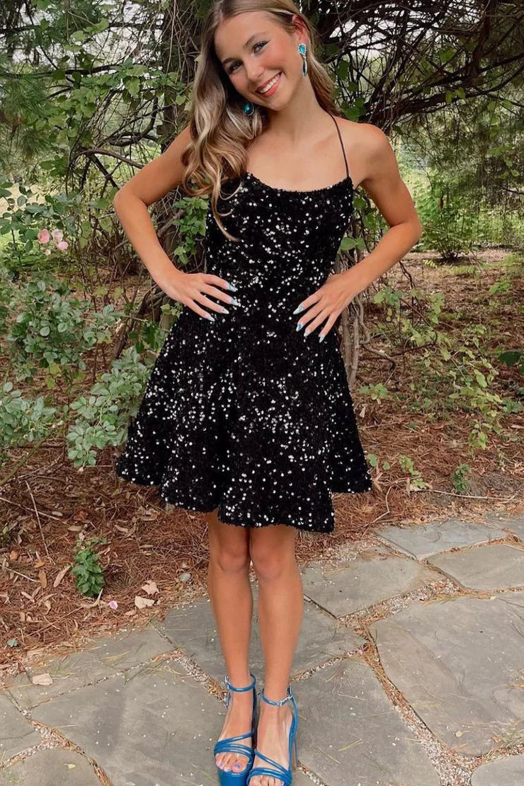 Charming A Line Scoop Neck Black Sequins Short Homecoming Dresses