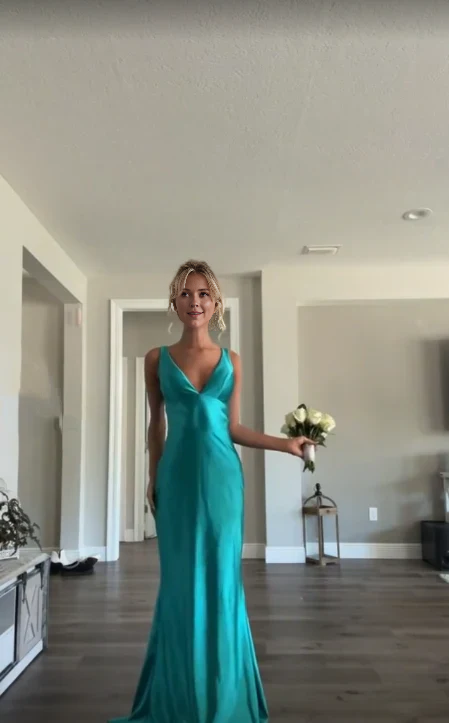 DingJiDress V Neck Sheath Backless Long Elegant Formal Prom Dress