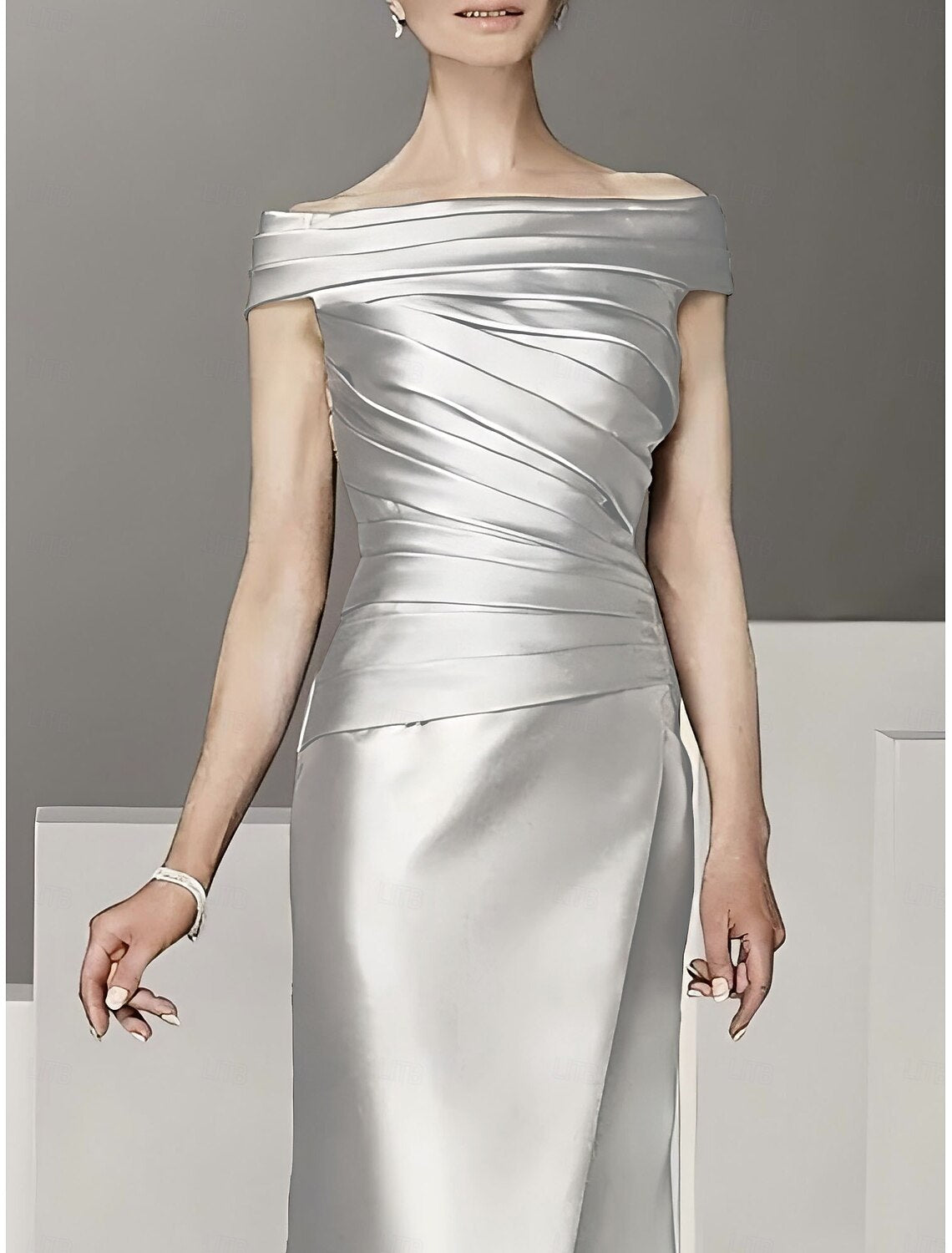 A-Line Mother of the Bride Dress Formal Wedding Guest Elegant Scoop Neck Off Shoulder Floor Length Ankle Length Italy Satin Cap Sleeve with Ruching