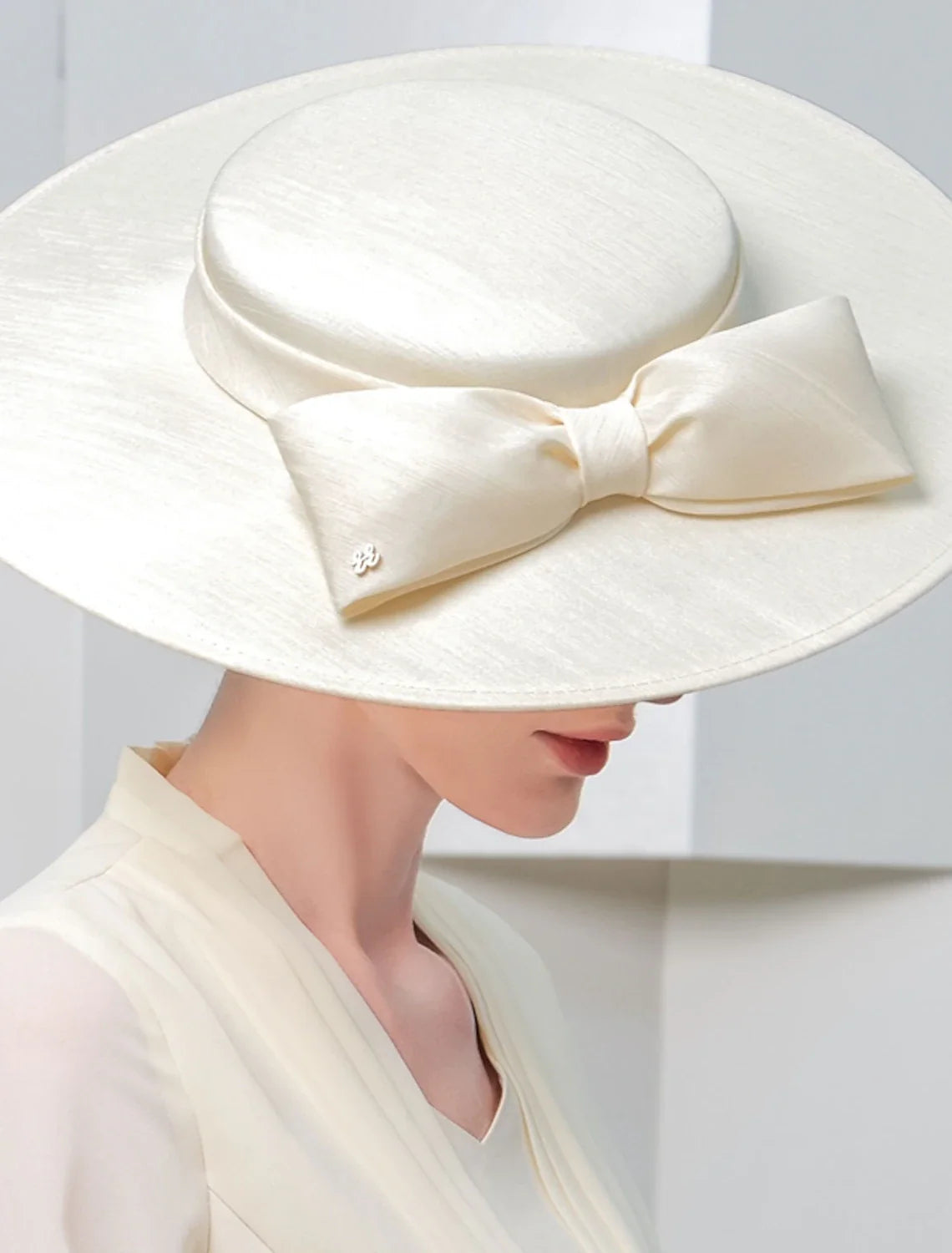 DingJiDress Elegant Sweet Flax Hats with Bowknot / Pure Color 1PC Special Occasion / Party / Evening Headpiece/ Office & Career / Graduation / Congratulations / Anniversary