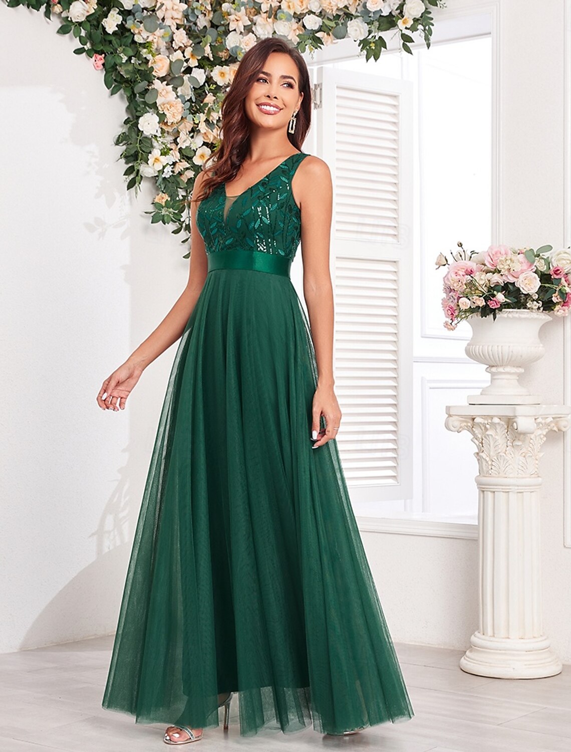 A-Line Evening Gown Elegant Dress Evening Party Prom Floor Length Sleeveless V Neck Belt&nbsp; Sash Tulle V Back with Glitter Embroidery
