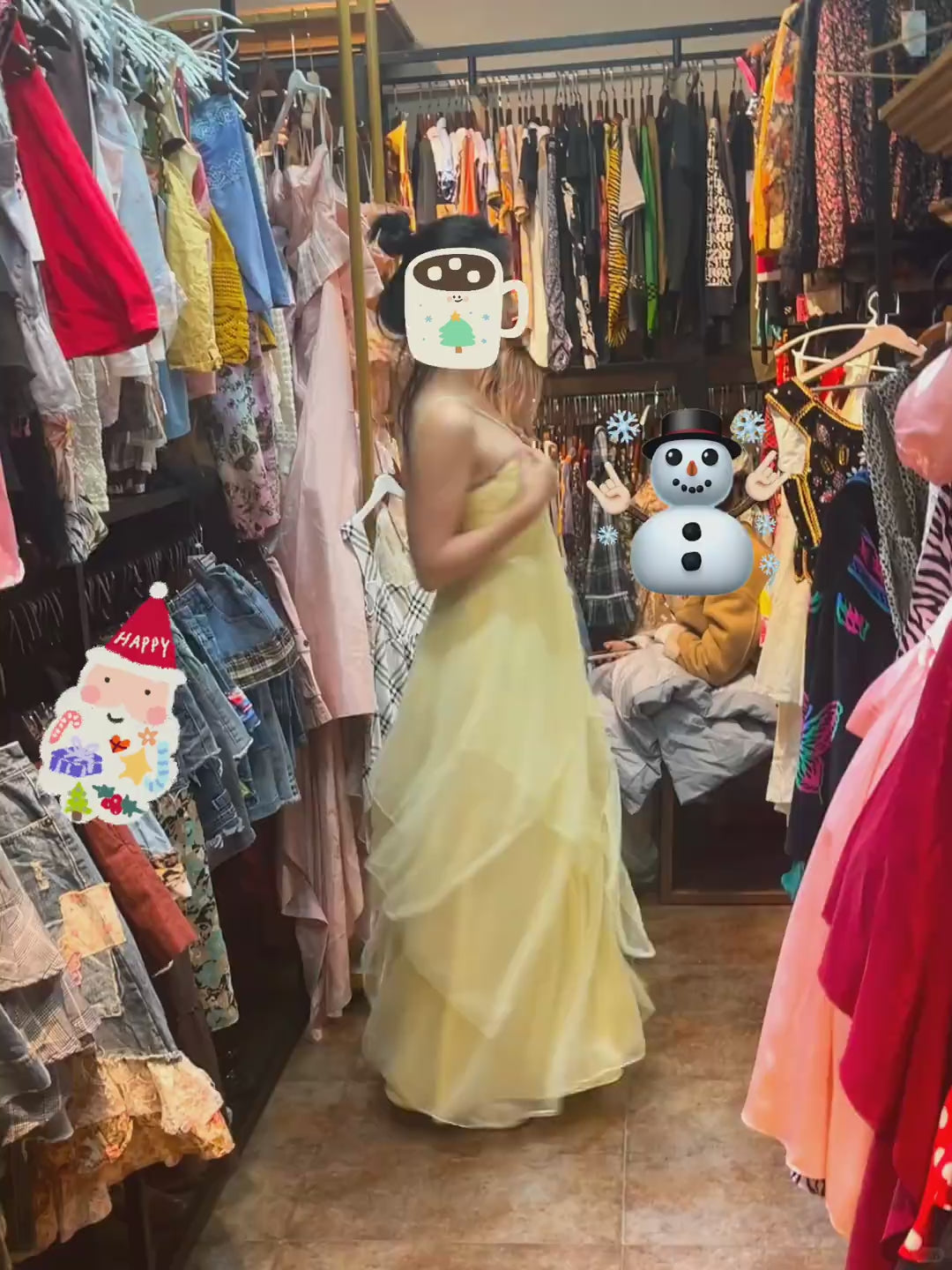 Fairytale Yellow Chiffon Cocktail Dress Halter Neck Sleeveless Party Dress