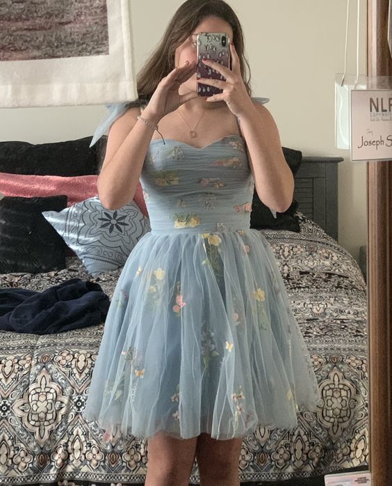 Light blue chiffon floral embroidery short back to school pleated sleeveless ball dress