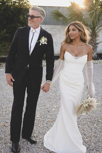 Chic Mermaid Sweetheart Elastic Satin Long Wedding Dresses with Long Sleeves