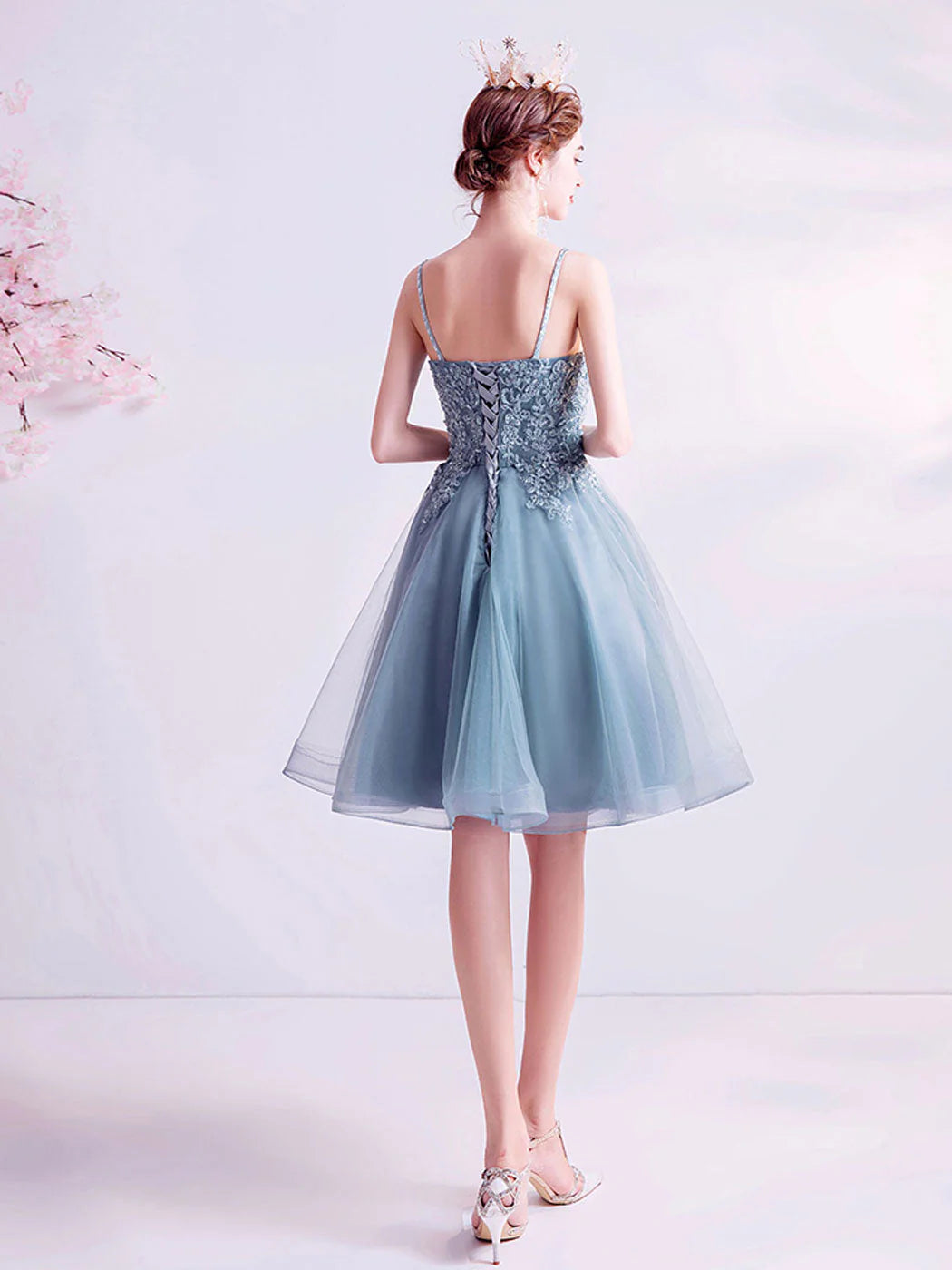Gray blue Short Prom Dresses V Neck Blue Lace Homecoming Dresses With Beading Sequin