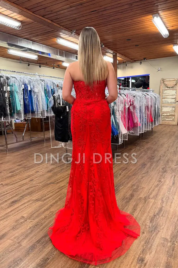 DingJiDress Exquisite Mermaid Strapless Lace with Appliques Side Fork Prom Dress