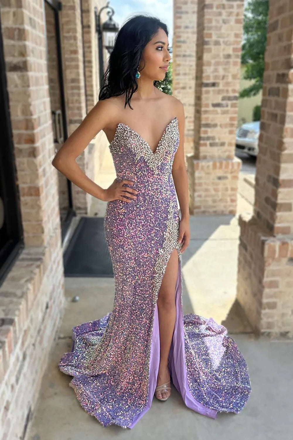 Light purple sequined strapless long suspender slit ball dress