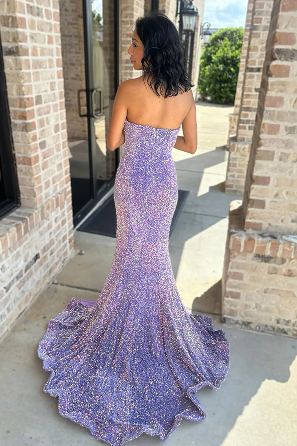 Light purple sequined strapless long suspender slit ball dress