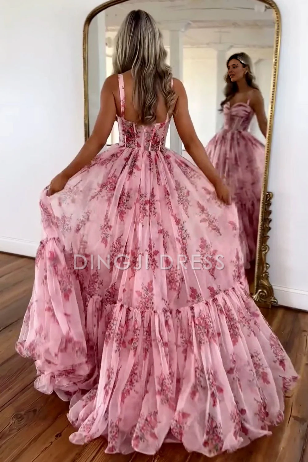 DingJiDress Romantic A-Line Spaghetti Straps Long Retro Print Tulle Elegant Prom Dress