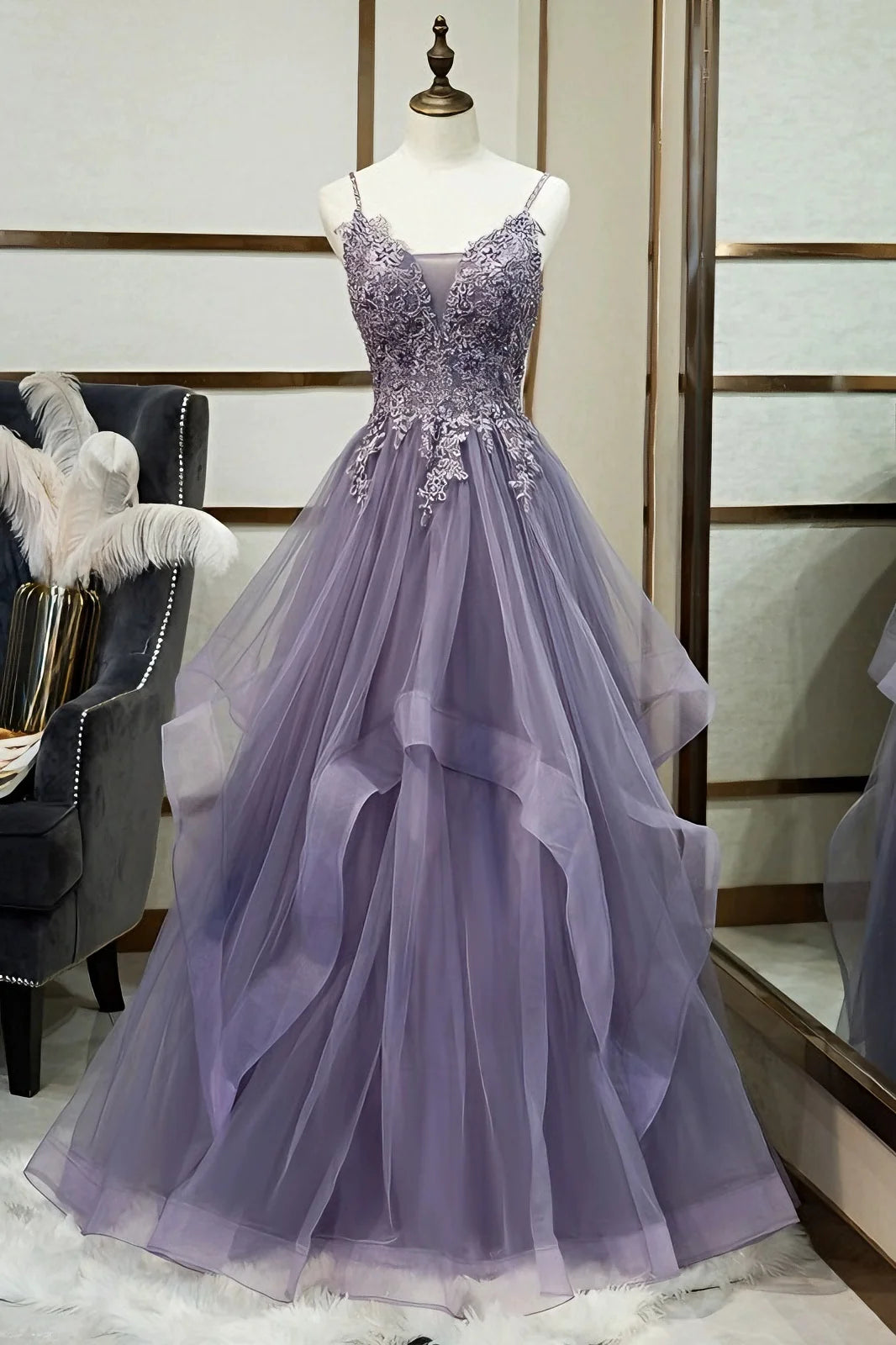Purple sling high-end forest-style colored yarn evening dress