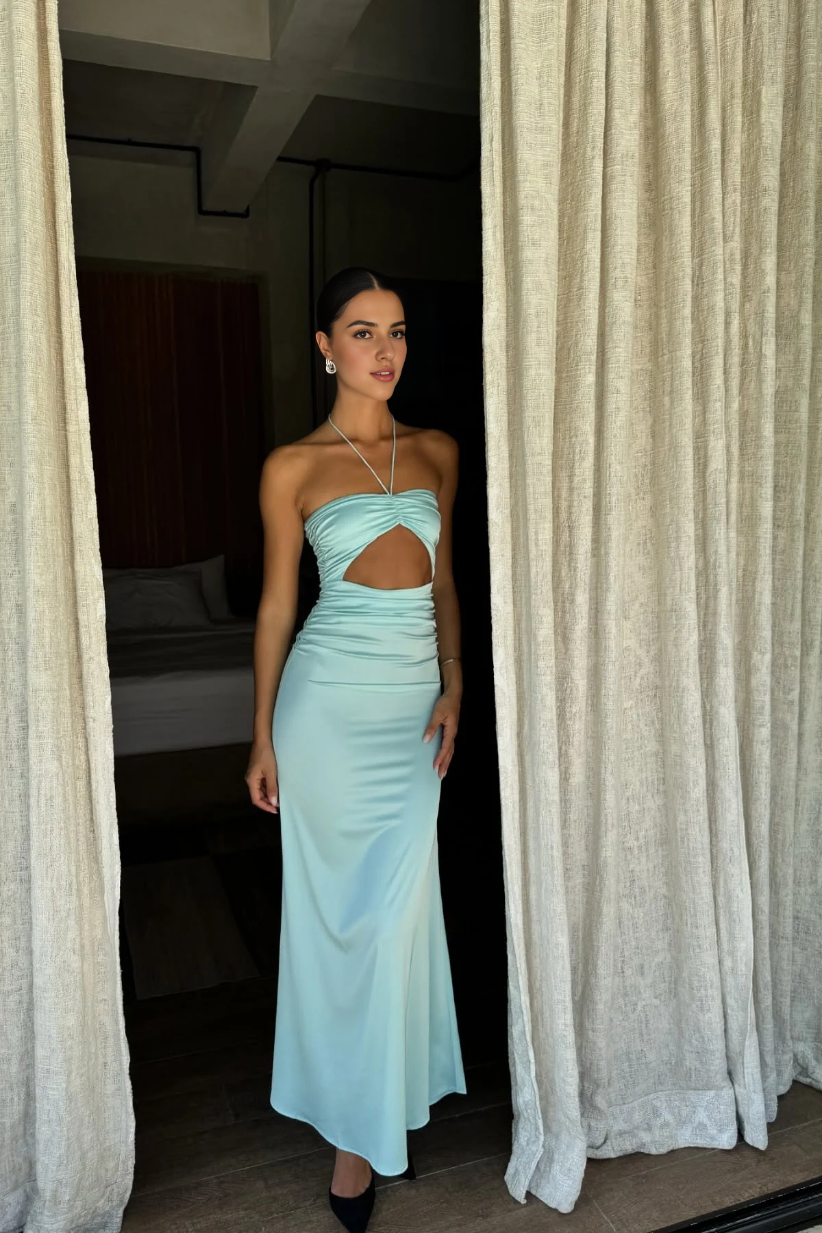 DingJiDress Sheath Halter Neck Pleated Long with Keyhole Fashion Prom Dress