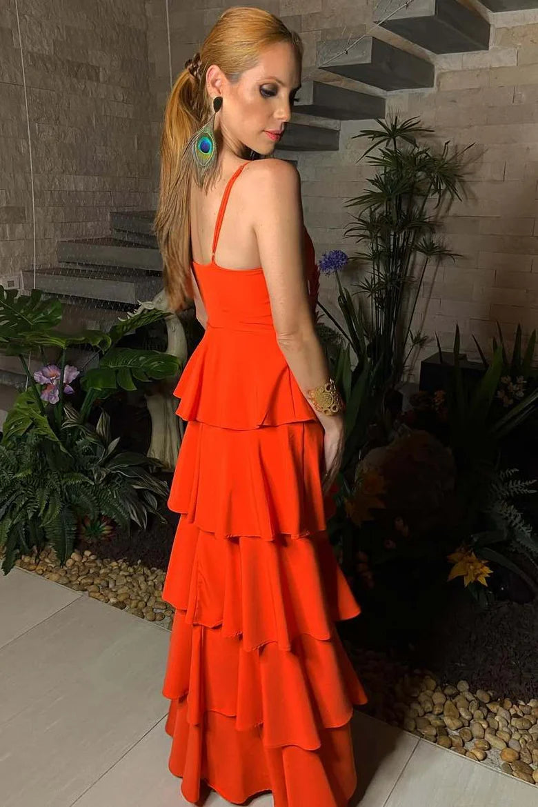 Spaghetti Straps V-Neck Layered Sleeveless Long Prom Dress ﻿