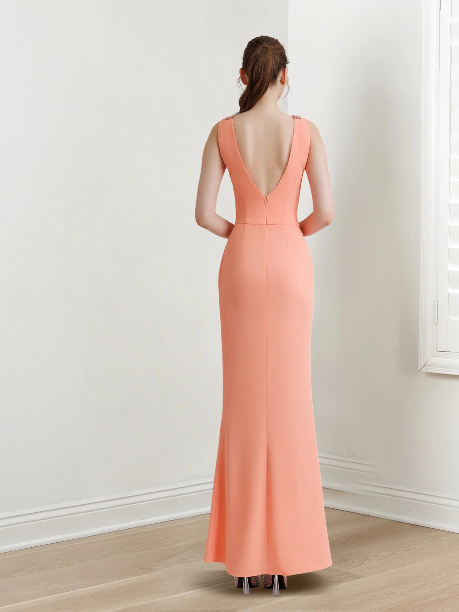 Simple and stylish V-neck long slit sleeveless floor length evening gown