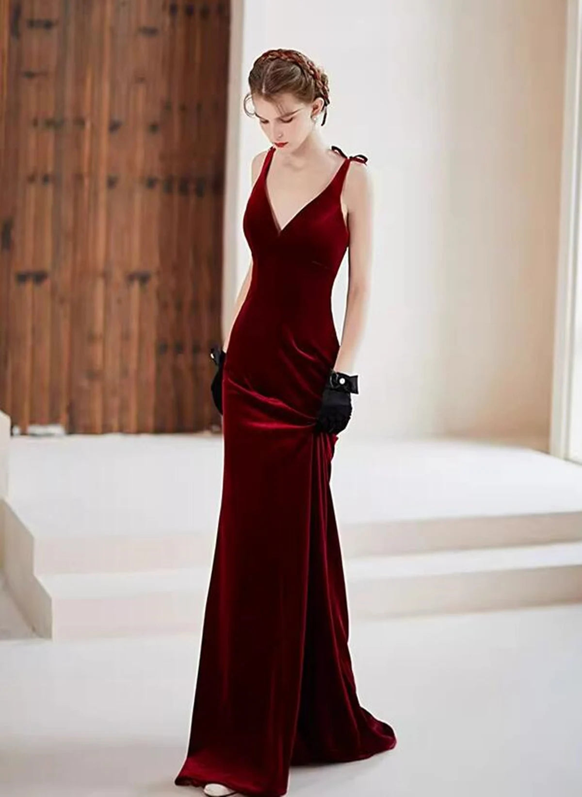 Wine Red Velvet V-neckline Low Back Mermaid Party DressWine Red Evening Dress