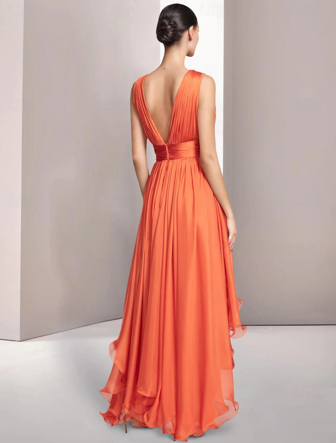 Beach Wedding A-Line Prom Dresses Elegant Dress Formal Summer Asymmetrical Sleeveless V Neck Chiffon with Ruched