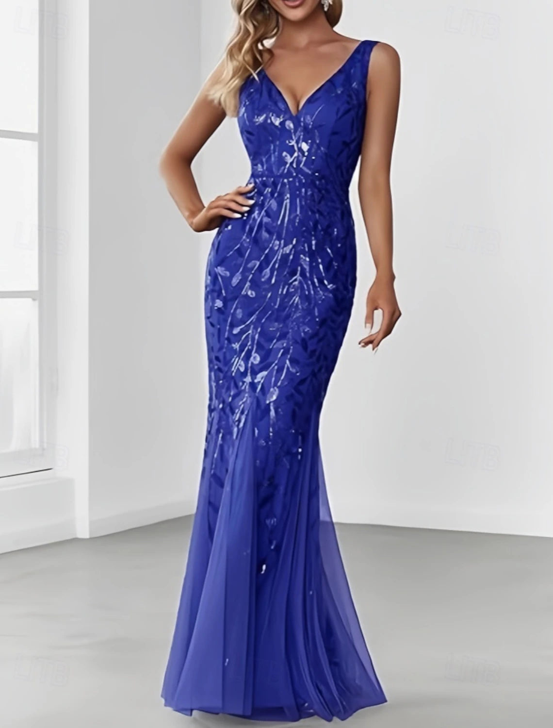 Mermaid / Trumpet Mother of the Bride Dress Wedding Guest Elegant V Neck Floor Length Lace Sleeveless with Lace