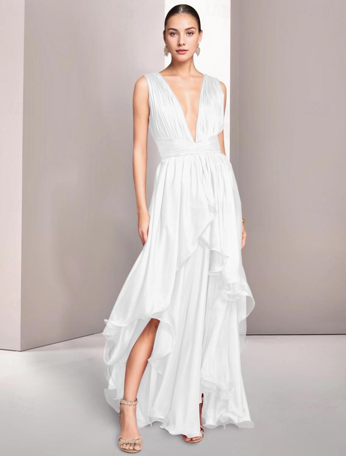 Beach Wedding A-Line Prom Dresses Elegant Dress Formal Summer Asymmetrical Sleeveless V Neck Chiffon with Ruched
