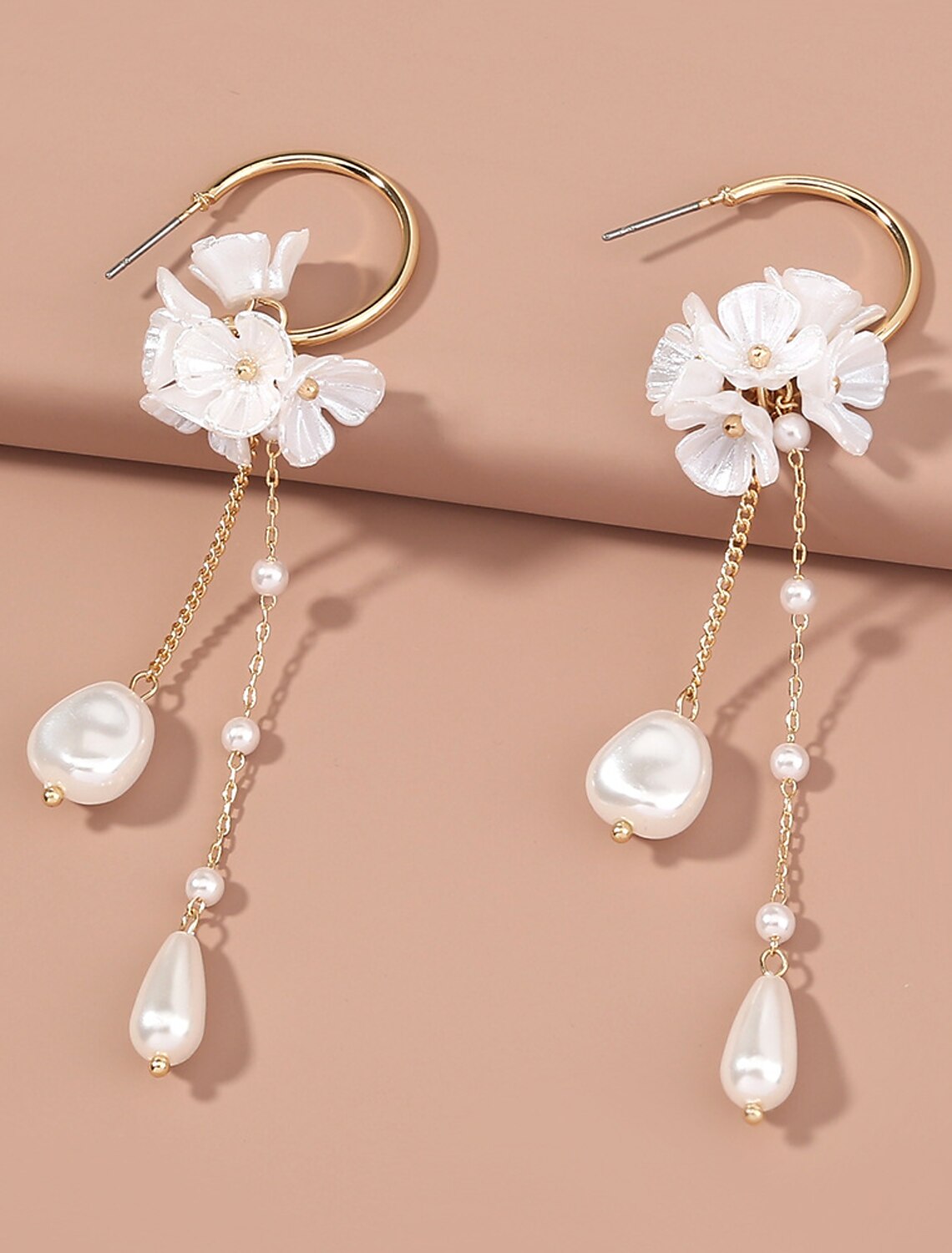 DingJiDress Women's White Fine Jewelry Shape Cute Stylish Earrings Jewelry White For Wedding Party 1 Pair