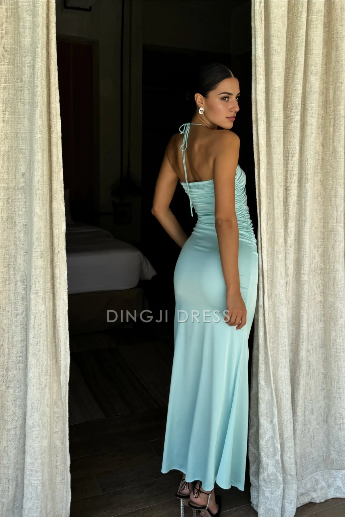 DingJiDress Sheath Halter Neck Pleated Long with Keyhole Fashion Prom Dress