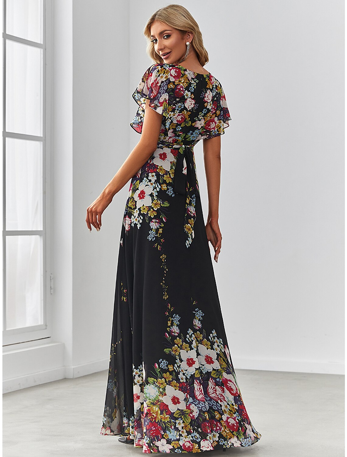 A-Line Evening Gown Elegant Dress Birthday Floor Length Short Sleeve V Neck Chiffon with Pattern