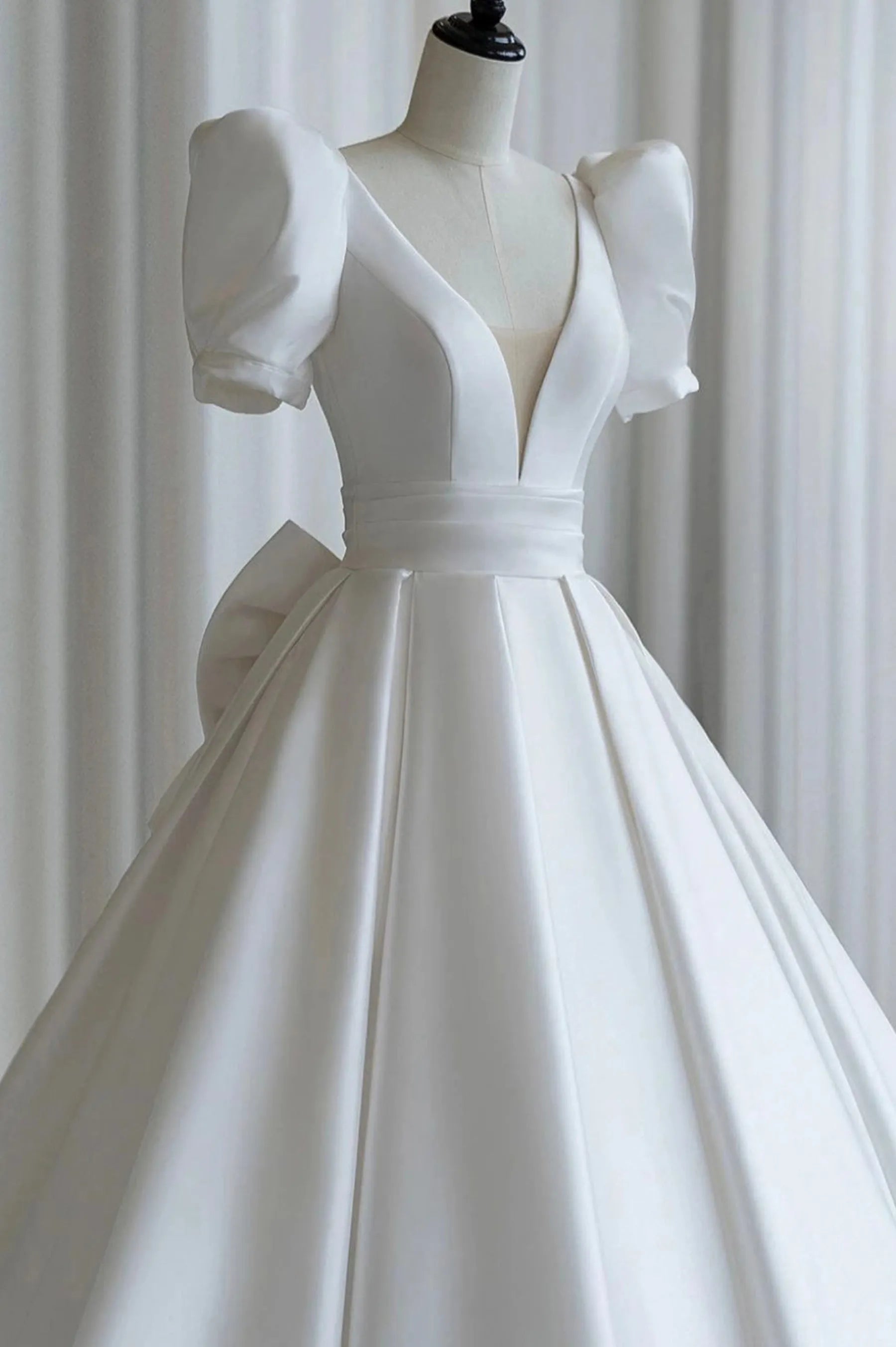 A-Line V-Neck Satin Wedding Dress White Short Sleeve Bridal Gown with Bow