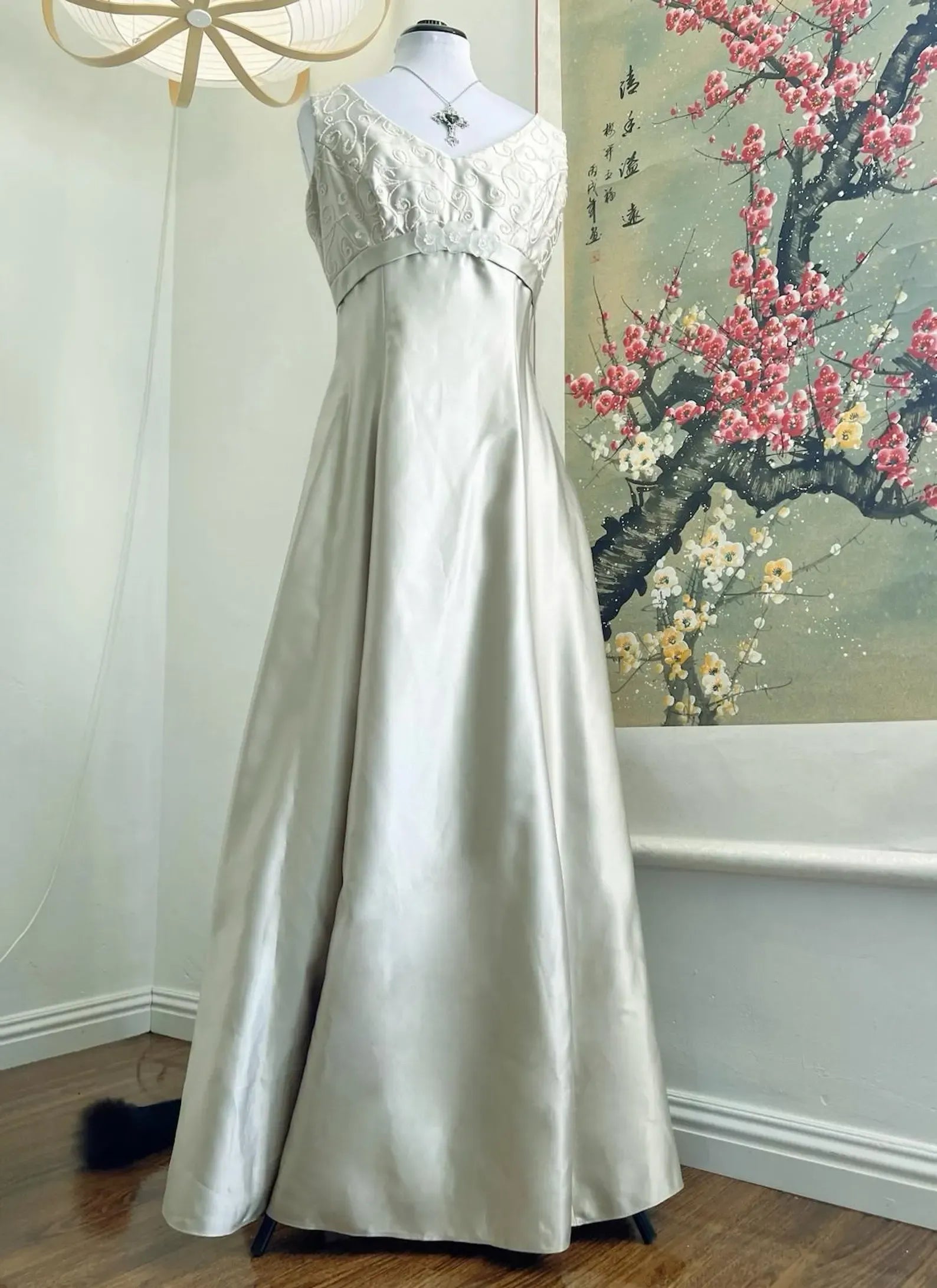 A-Line V Neck Sleeveless Beaded Satin Silver Floor-Length Prom Dress For Women