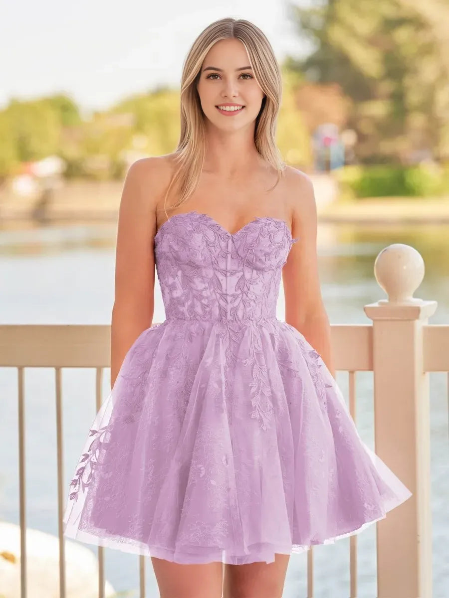 A-line Red Sweetheart Appliques Lace Homecoming Dress With Corset Back