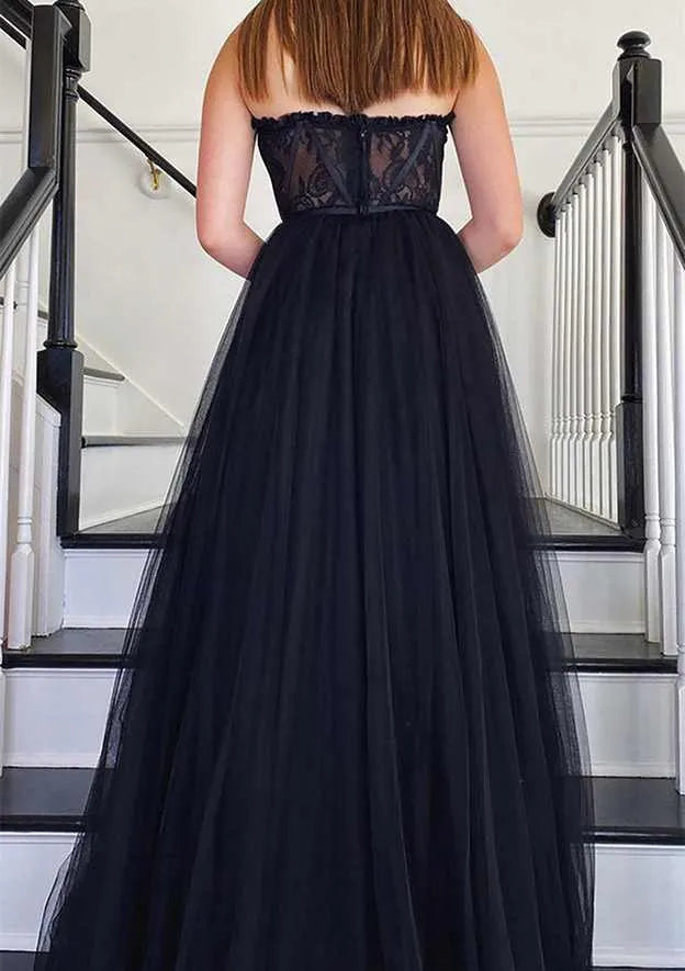 A-line Sweetheart Strapless Long/Floor-Length Tulle Prom Dress With Appliqued