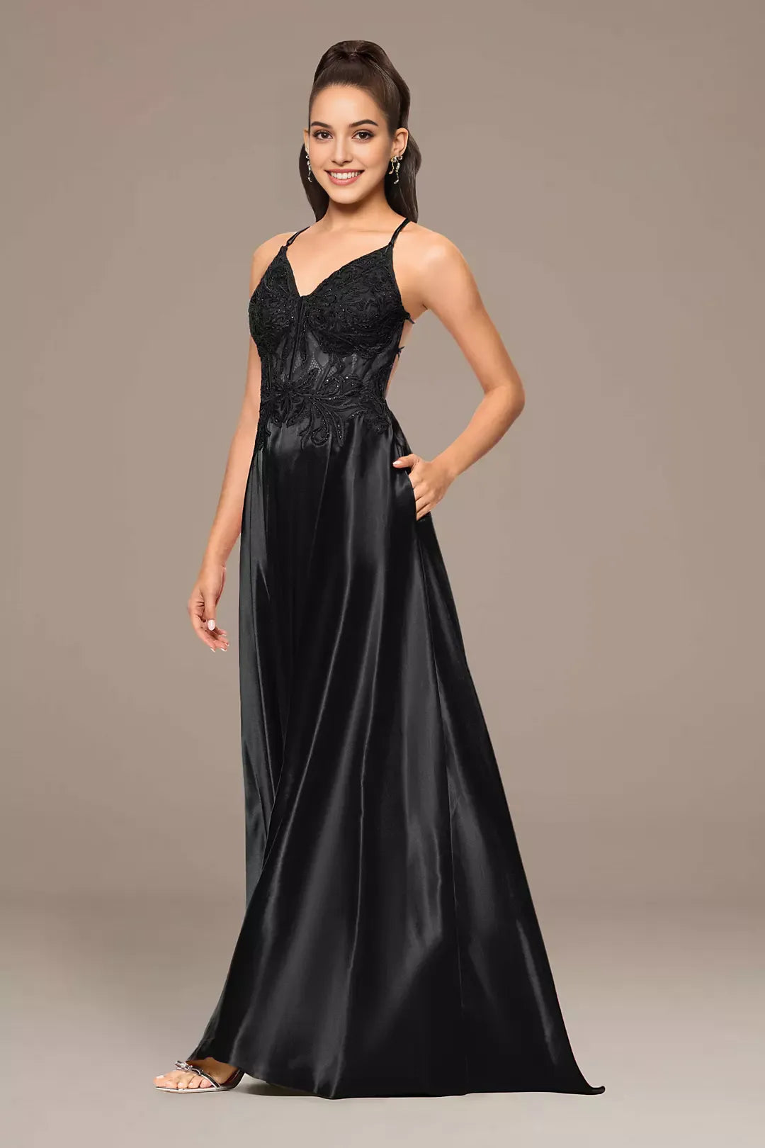 A-line long slim shoulder strap dress with applique corset