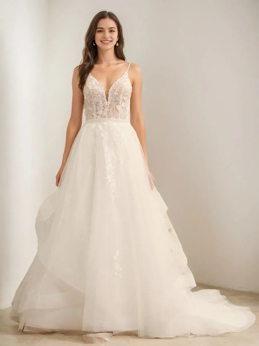 Ball Gown Spaghetti Straps Sleeveless Tulle Wedding Dress with Appliques Beading