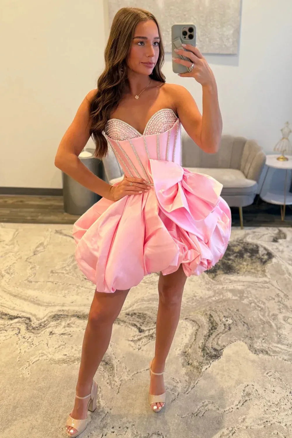 Beautiful Sweetheart Corset Rhinestone Bow Pink Short Homecoming Dress With Bubble Hem
