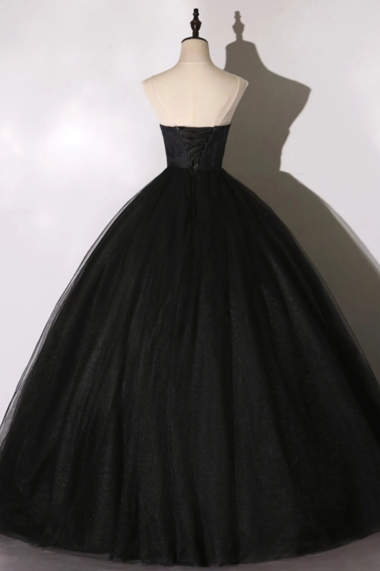 Black Tulle Lace Long Prom Dress Black Scoop Neckline Evening Party Dress