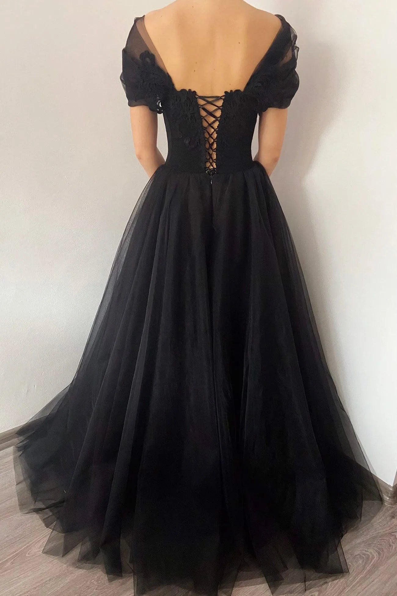 Black V-Neck Lace Long Prom Dress Black A-Line Evening Party Dress