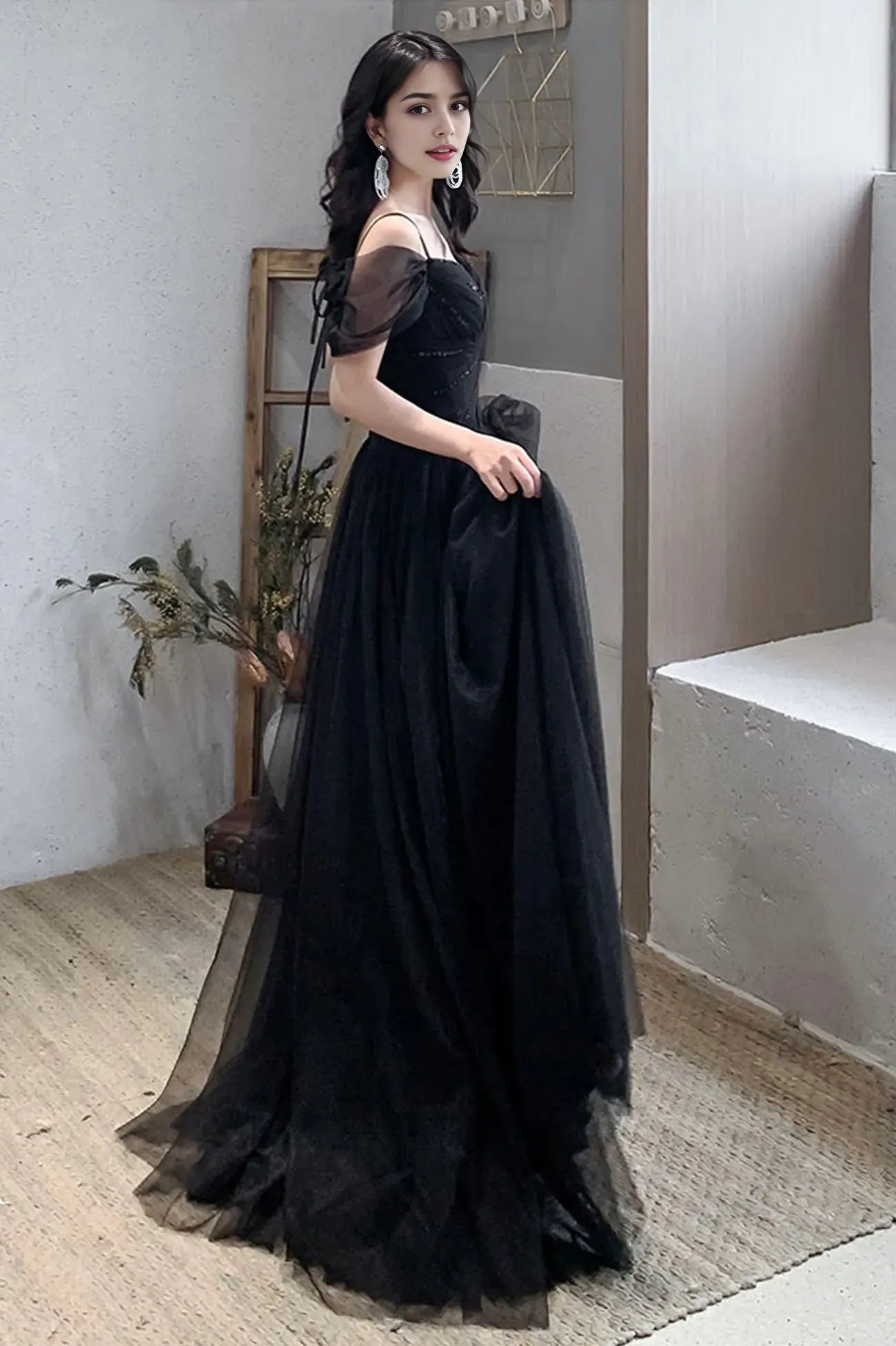 Black V-Neck Tulle Long Prom Dress Off the Shoulder Evening Dress