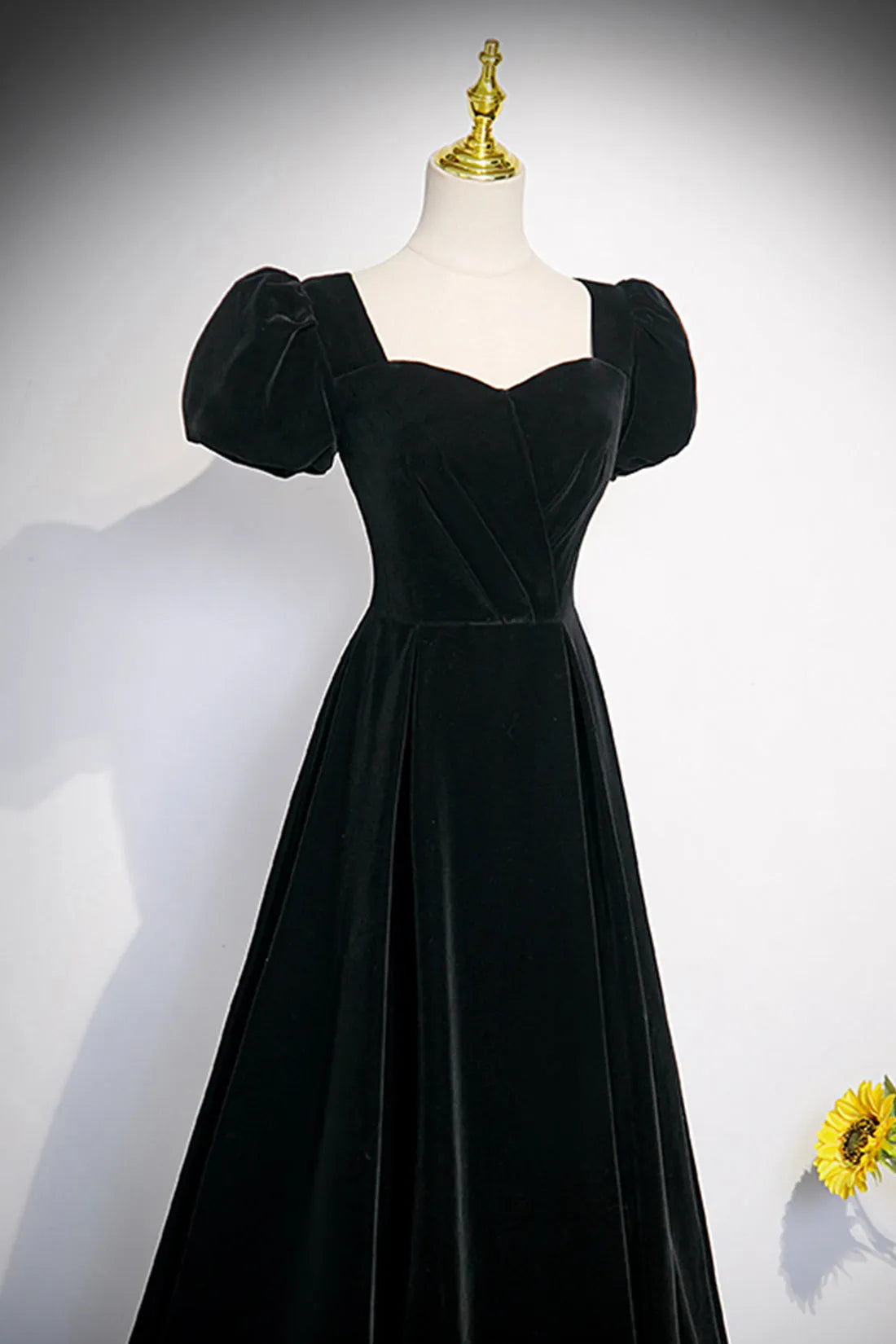 Black Velvet Short Sleeve Floor Length Prom Dress Simple A-Line Evening Party Dress