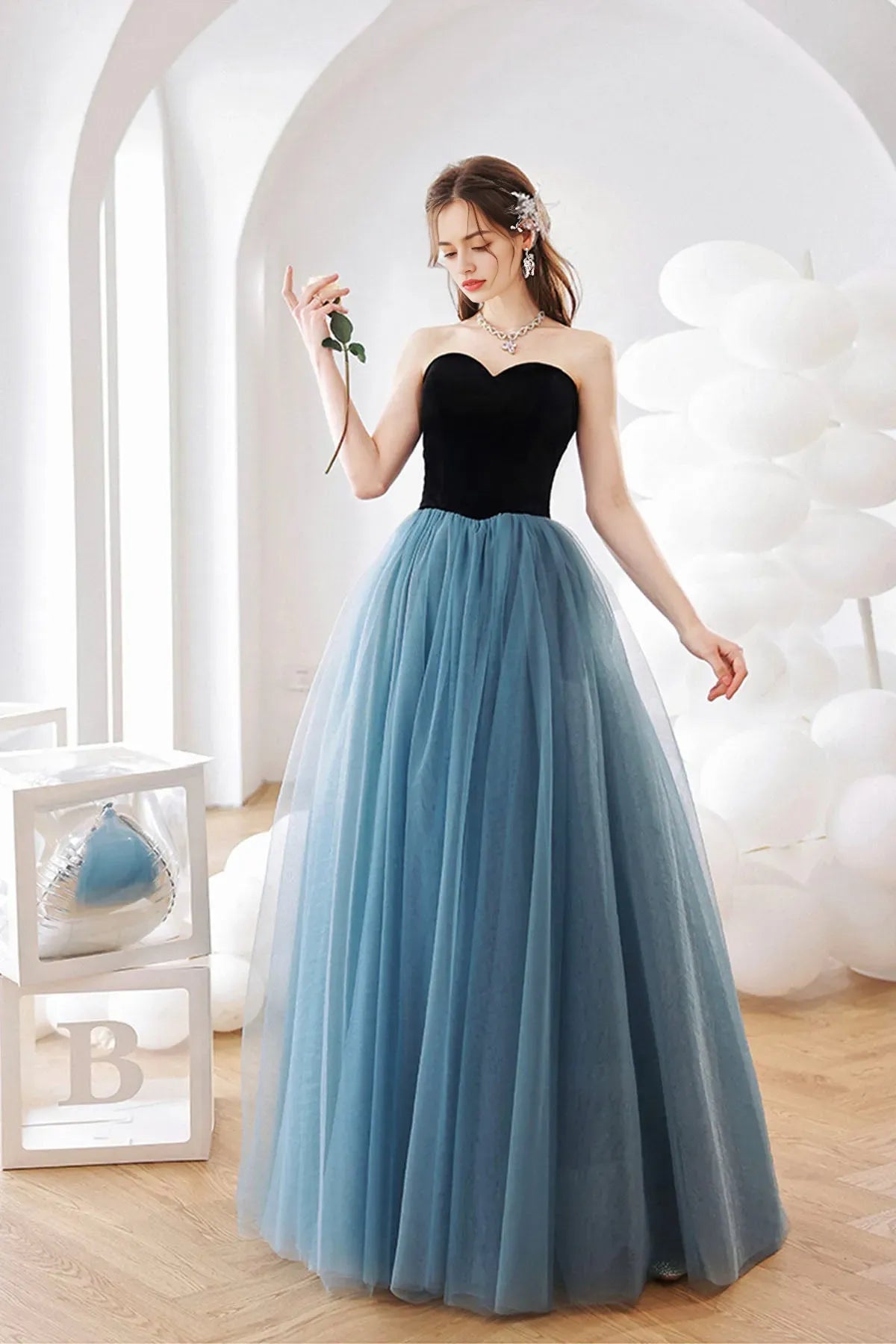 Blue Strapless Tulle Long Prom Dress