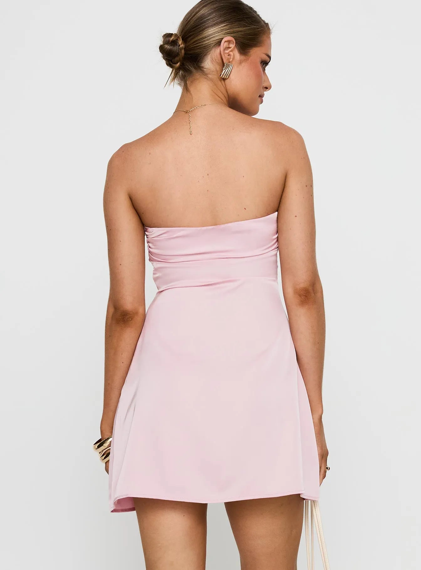 Blush Pink Satin Strapless Homecoming Dress Gold Twist Detail Sweetheart Neckline Silky Texture Perfect for Unforgettable Celebrations