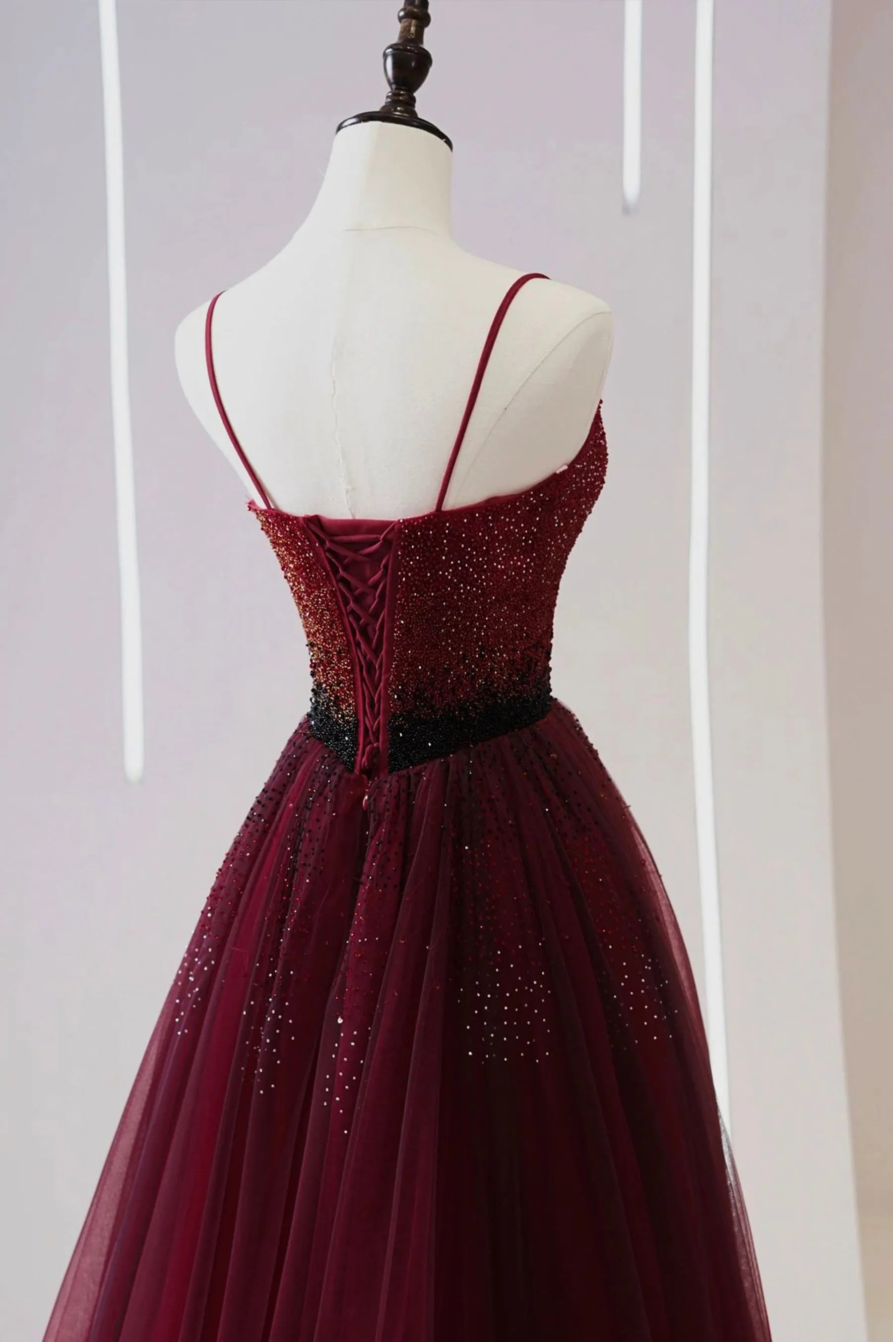 Burgundy Tulle Long Prom Dress with Beaded Spaghetti Straps Evening Dress ﻿