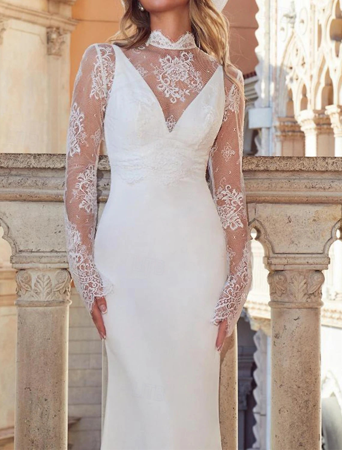 Casual Wedding Dresses Mermaid / Trumpet Detachable Cape V Neck Long Sleeve Floor Length Stretch Crepe Bridal Gowns With Appliques