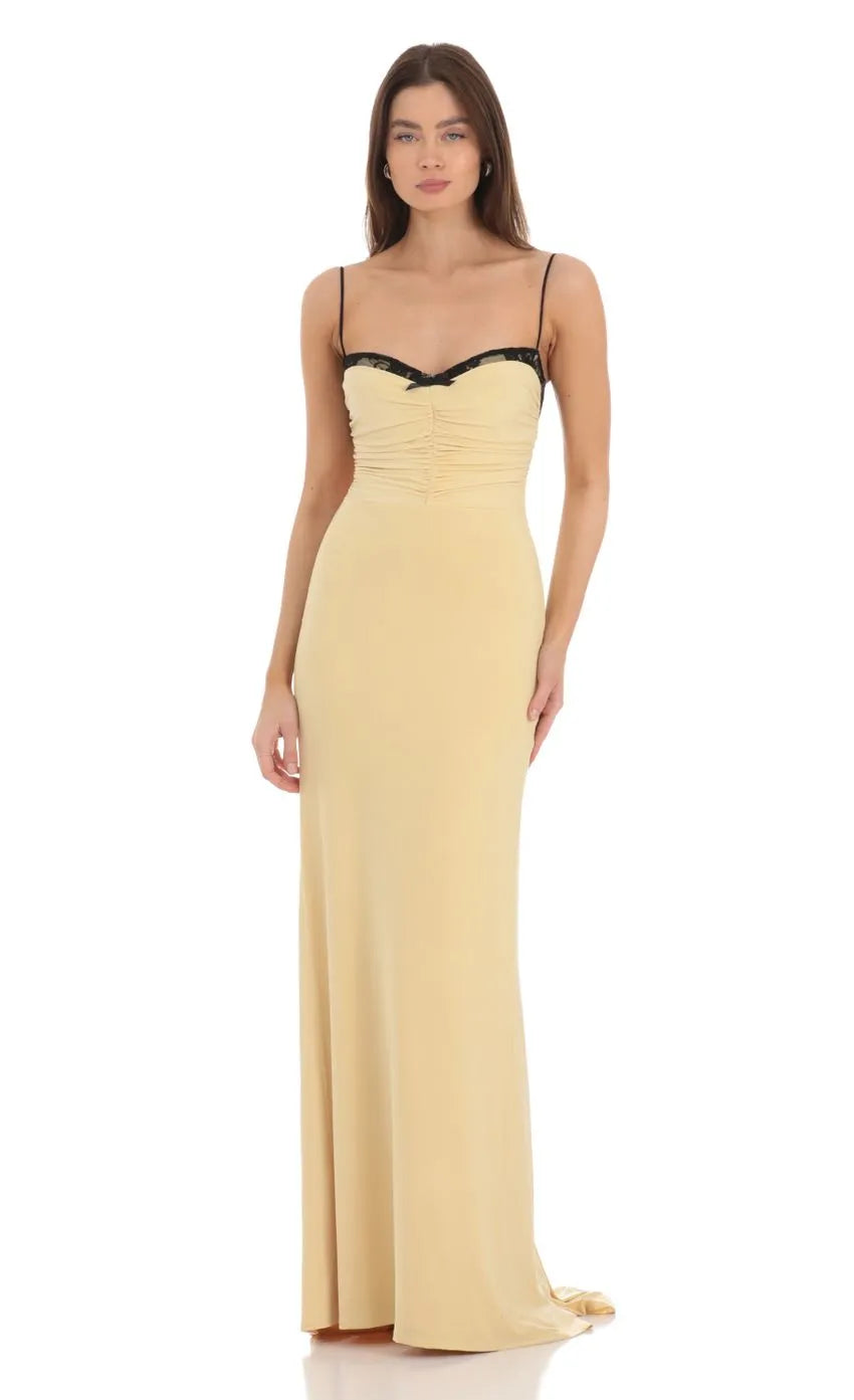 Champagne Colored Prom Dress with Spaghetti Straps Black Lace Trimmed Sweetheart Neckline, and Ruched Bodice for Elegant Formal Occasions