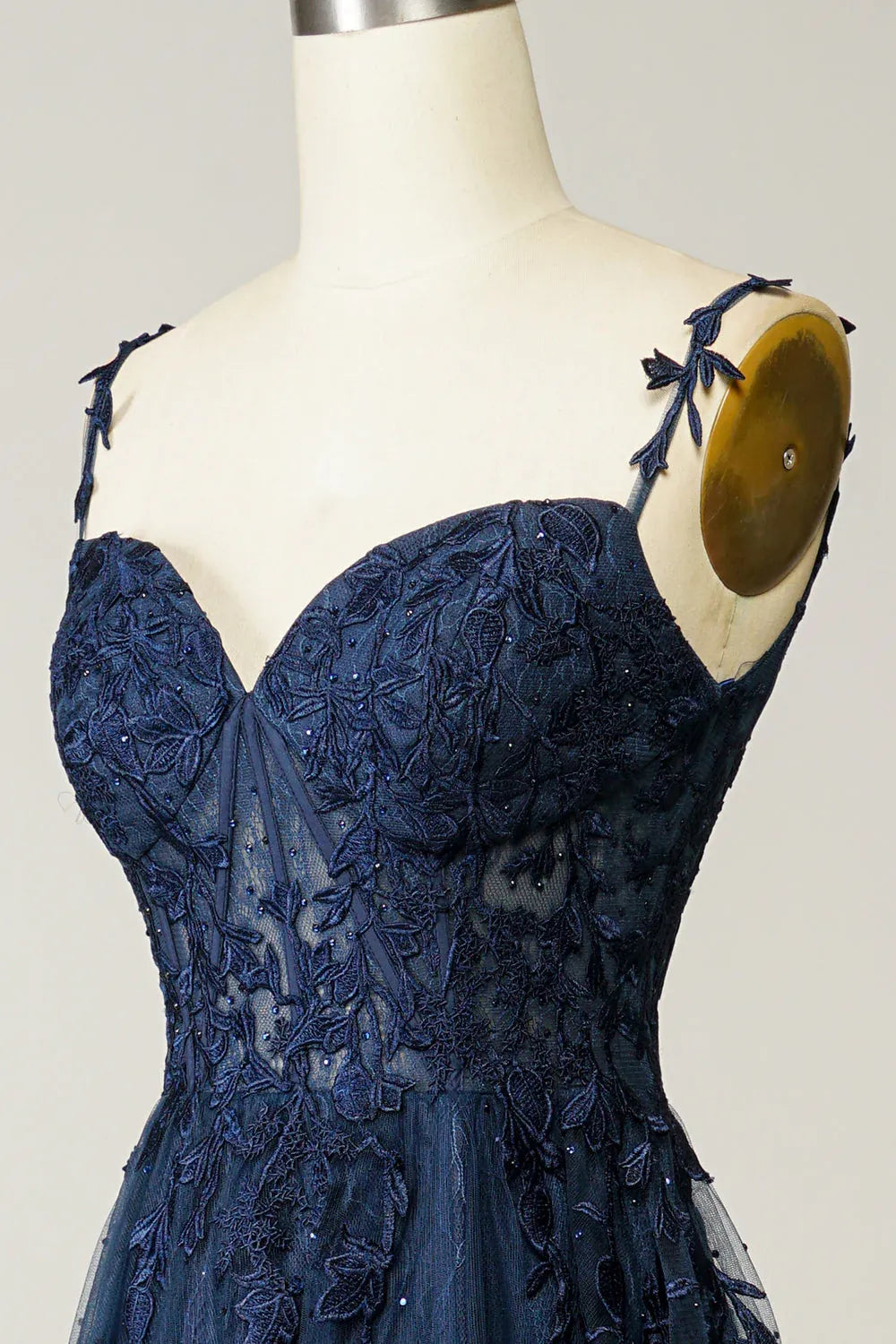 Charming A-Line Spaghetti Strap Lace Appliques Navy Floor Length Prom Dress