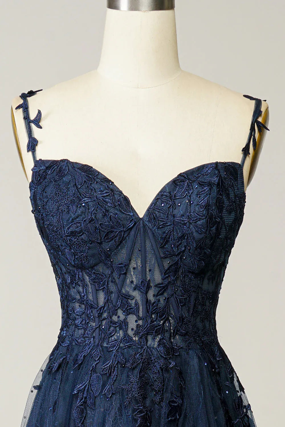 Charming A-Line Spaghetti Strap Lace Appliques Navy Floor Length Prom Dress
