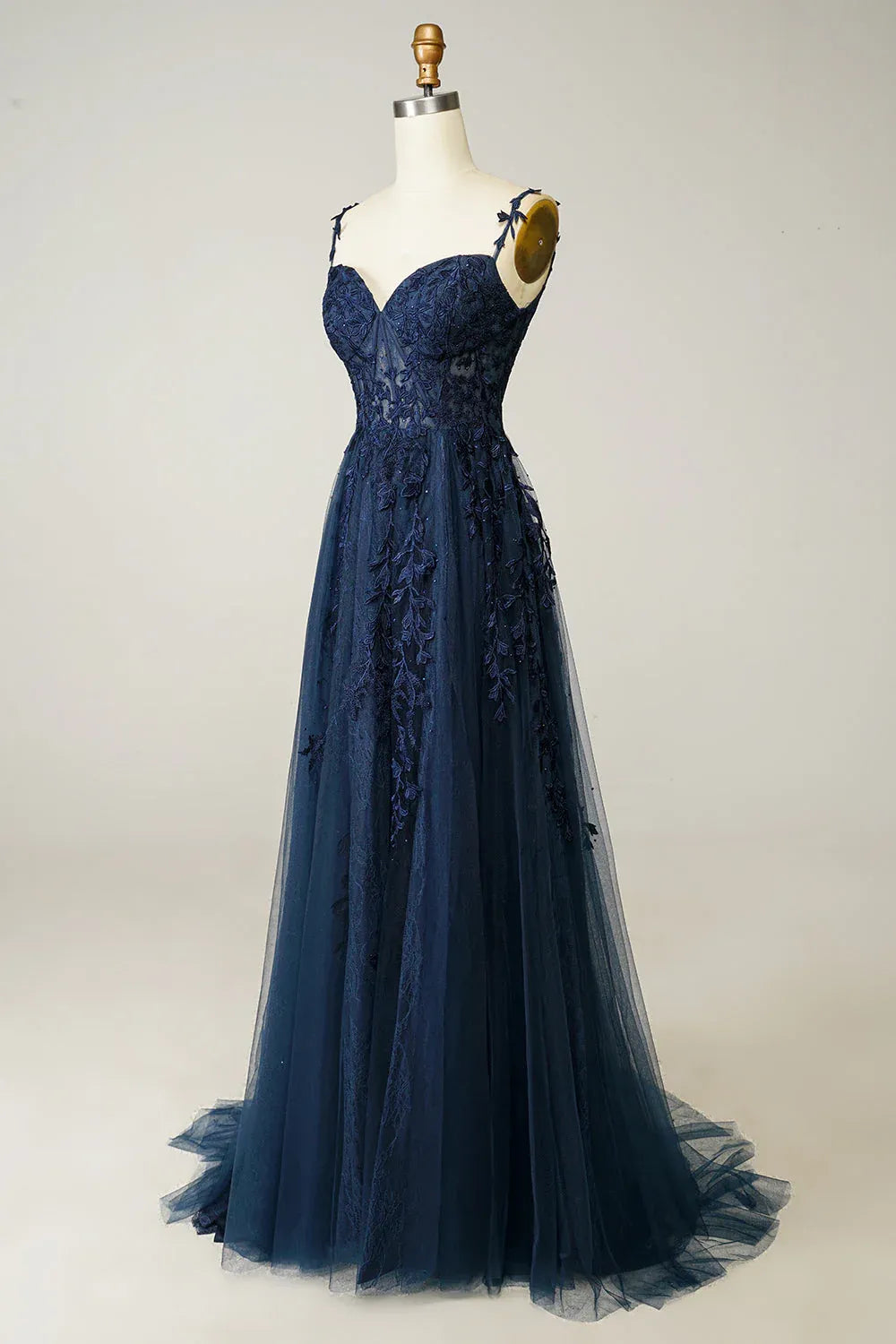 Charming A-Line Spaghetti Strap Lace Appliques Navy Floor Length Prom Dress