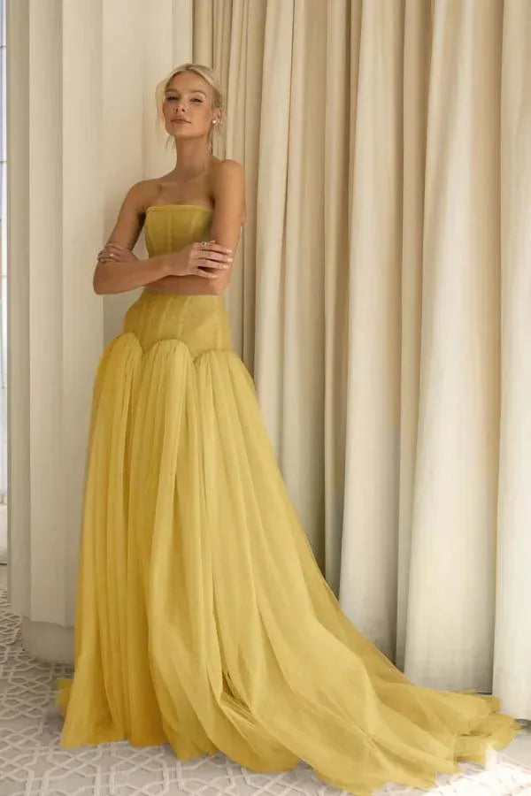Charming A-Line Strapless Pleated Tulle Sage Green Train Prom Dress Hot Sale