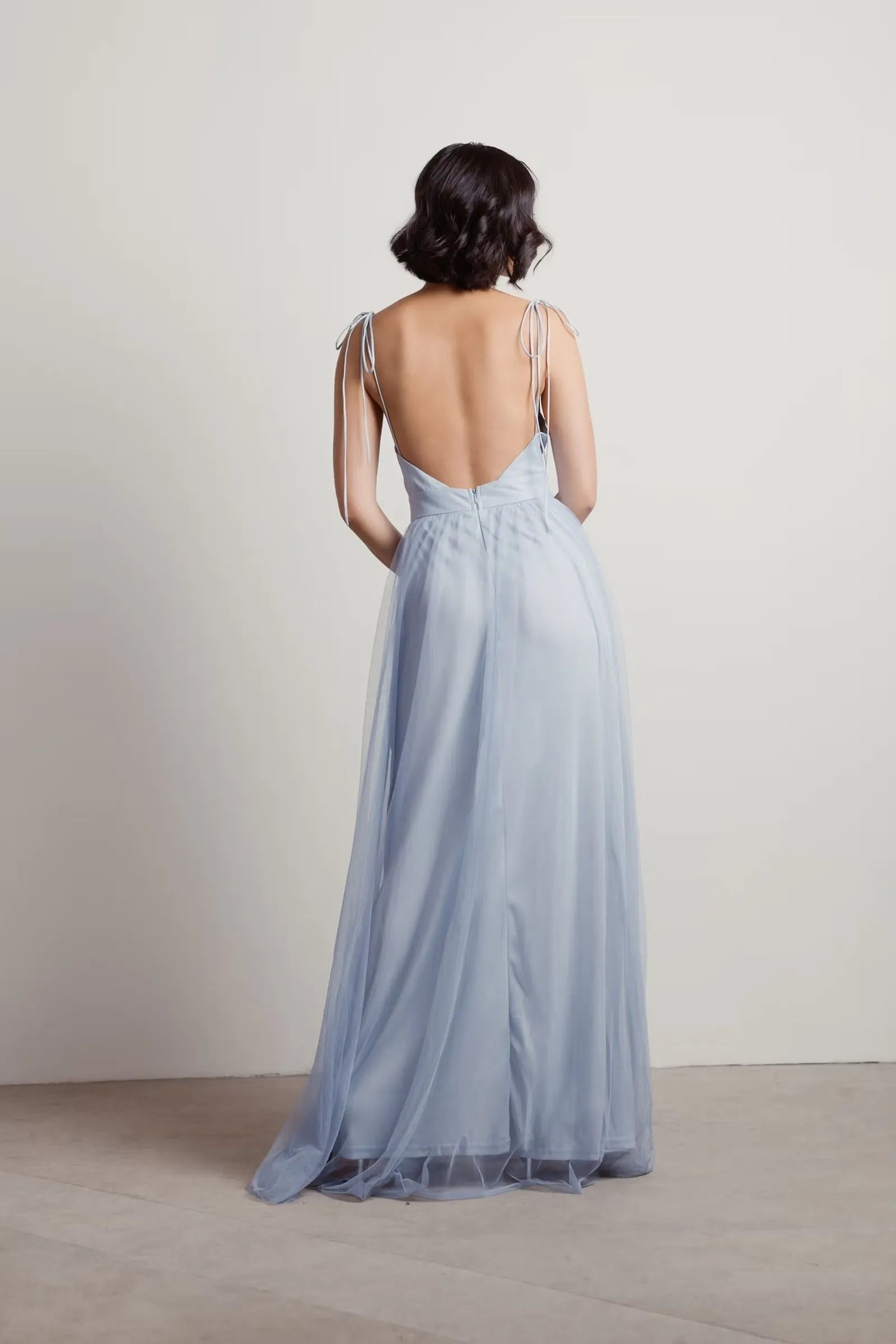 Charming Burgundy A-Line Deep V-Neck Sleeveless Tulle Open Back Floor-Length High-Slit Prom Dresses for women for sale