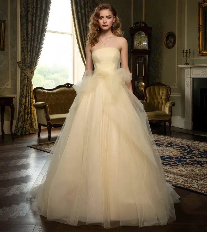 Charming Light Yellow A-Line Strapless Sleeveless Back Zip Ruched Bow Back Tulle Floor-Length Prom Dress