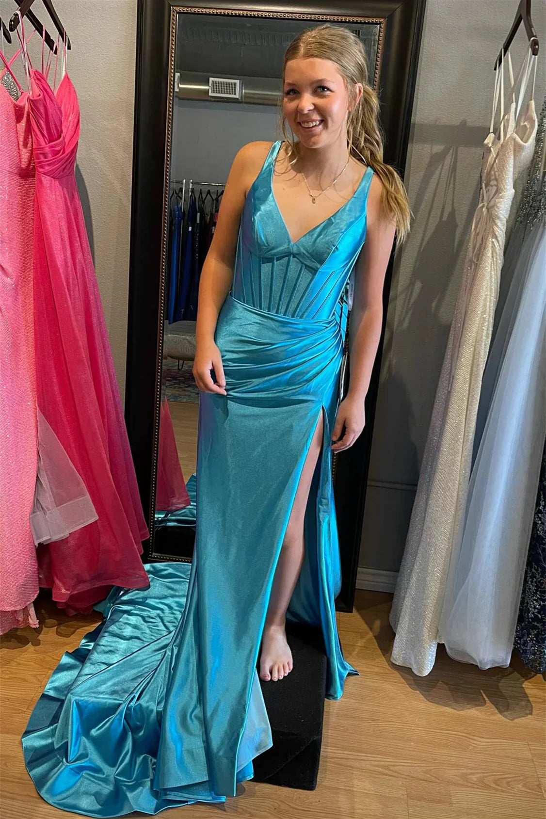 DingJiDress Prom Dresses Floor-Length Sleeveless V-Neck Mermaid Backless Strap