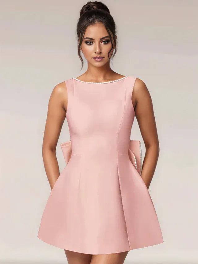 Chic Ball Gown  Scoop Neck Sleeveless Bow Back Short Homecoming Dresses with Beading